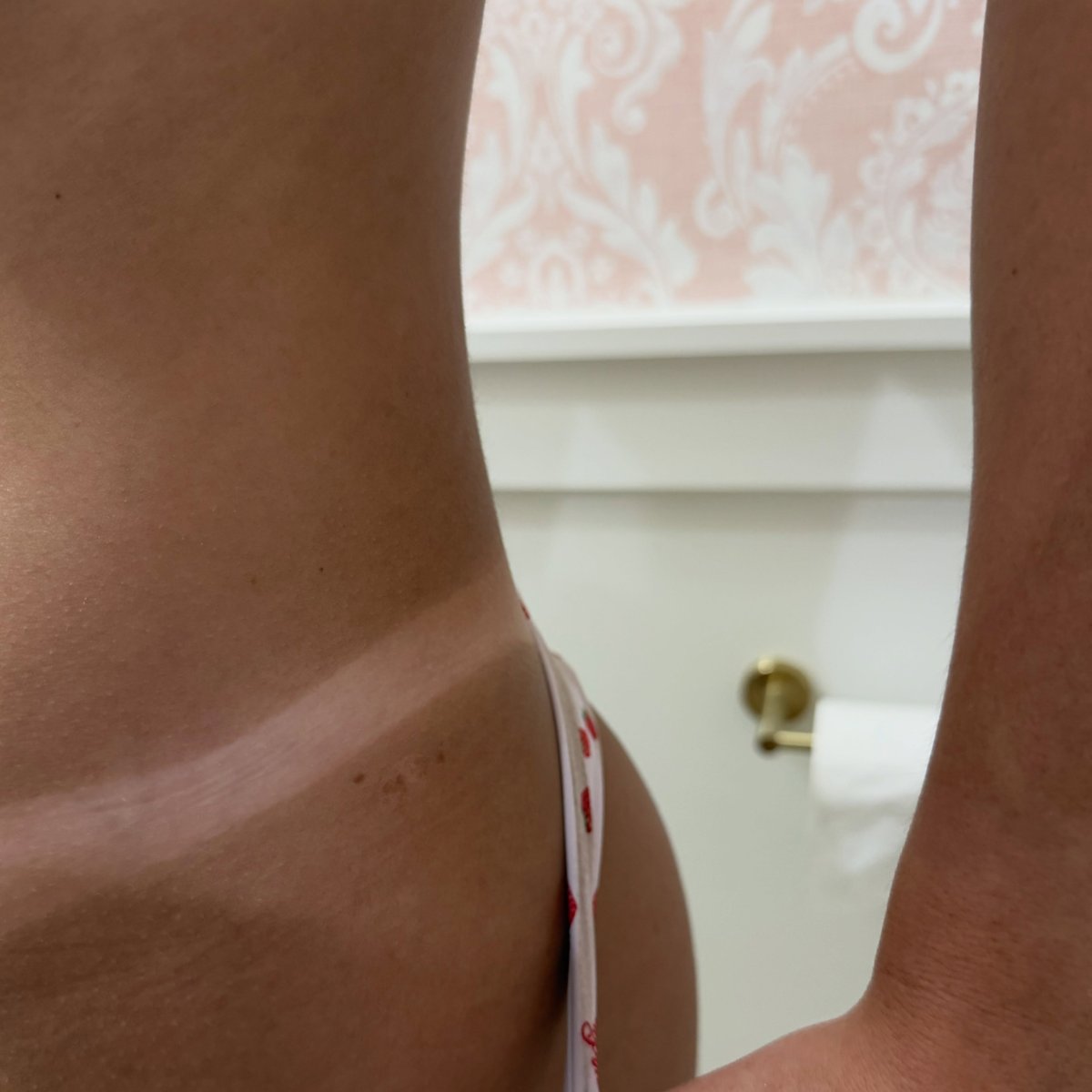 Spray tan line result