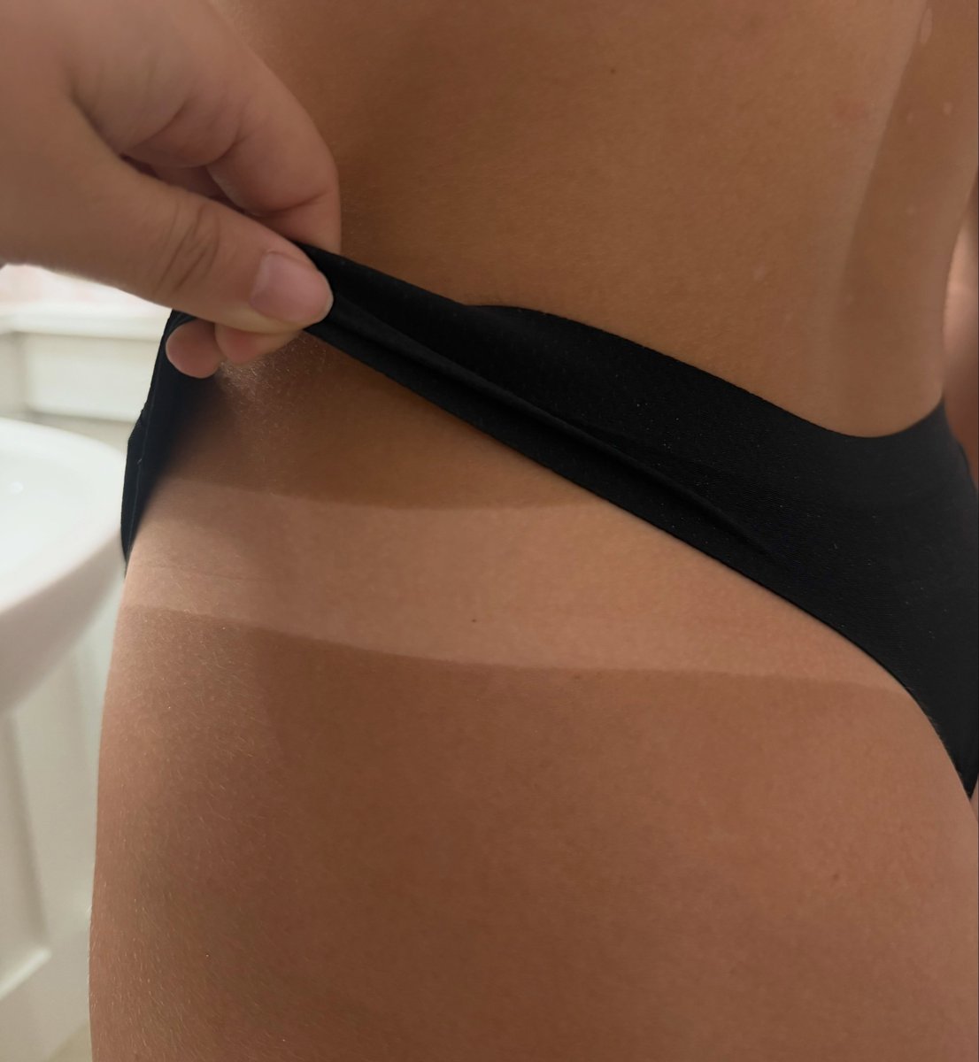 Spray tan line result
